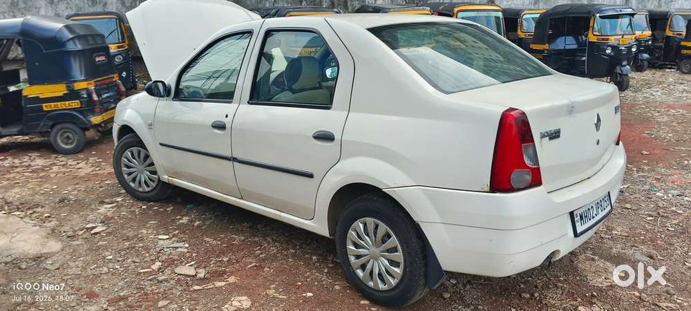 Mahindra Renault Car 2008