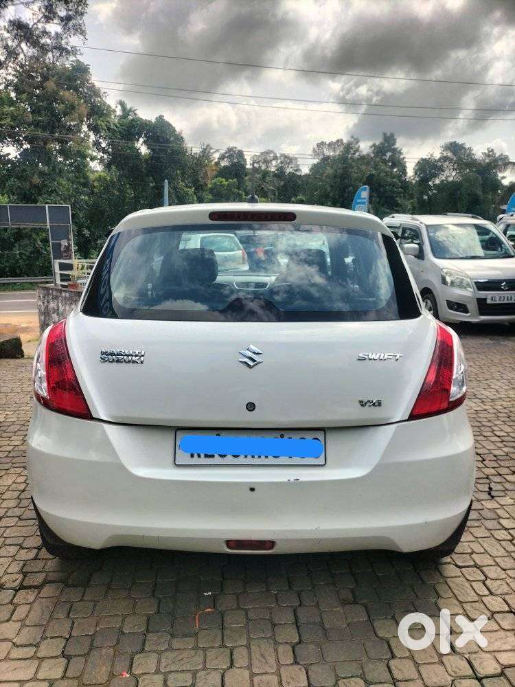 Maruti Suzuki Swift 1.2 Vxi (o), 2016, Petrol