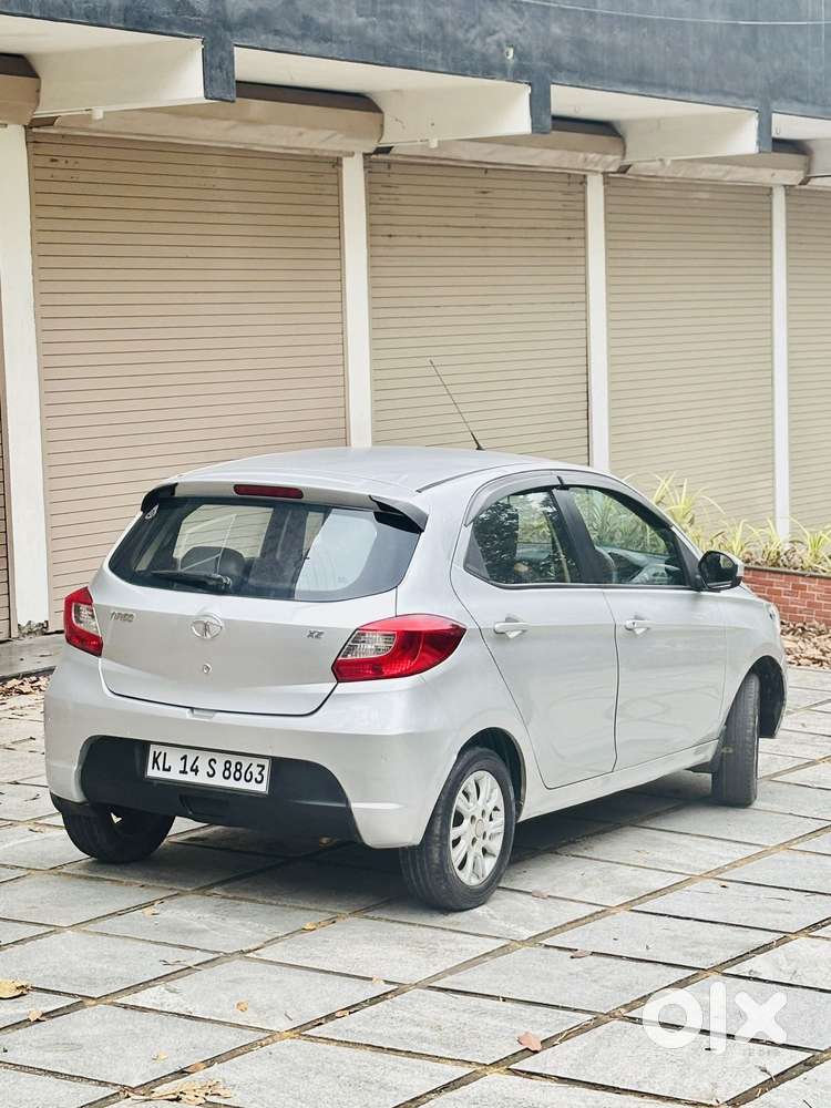 Tata Tiago Xz, 2016, Petrol
