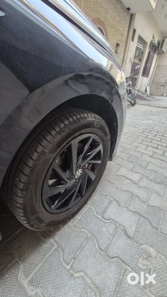 Vw Virtus Gt Plus Sports All Black With Electric Seat 1.5 Dsg