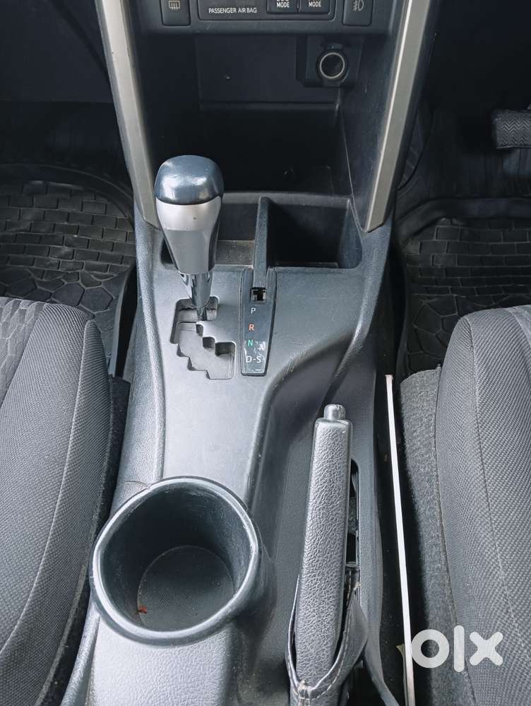 Toyota Innova Crysta 2.8 Gx At, 2017, Diesel