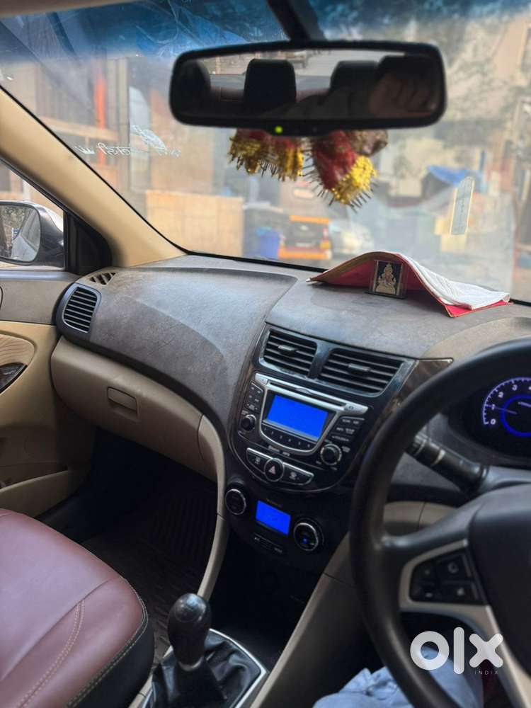 Hyundai Verna 1.6 Vtvt 2012