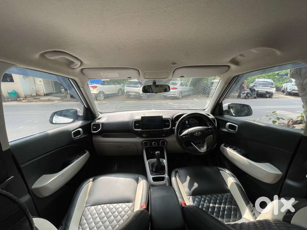 Hyundai Venue S 1.2 Petrol, 2024, Petrol