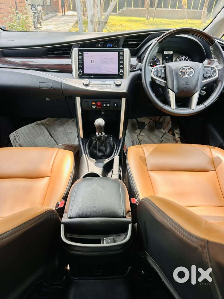 Toyota Innova Crysta 2.4 V, 2024, Diesel
