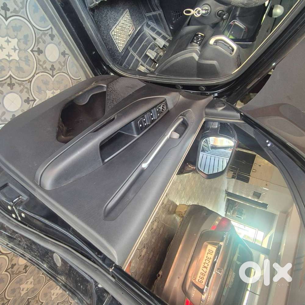 Kia Sonet 2025 Petrol All Original Car