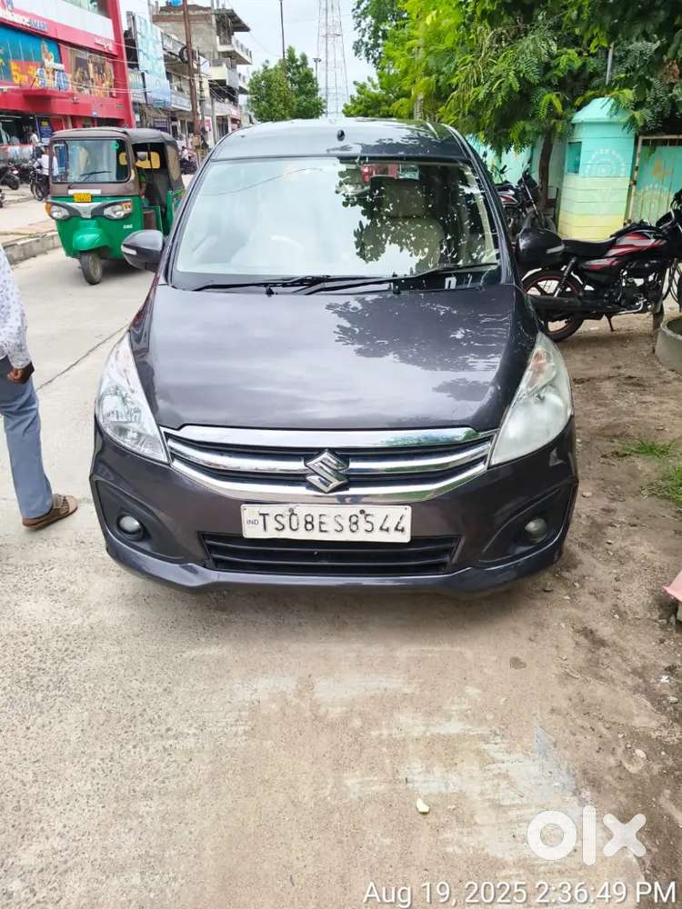 Maruti Suzuki Ertiga 2016 Diesel 130000 Km Driven