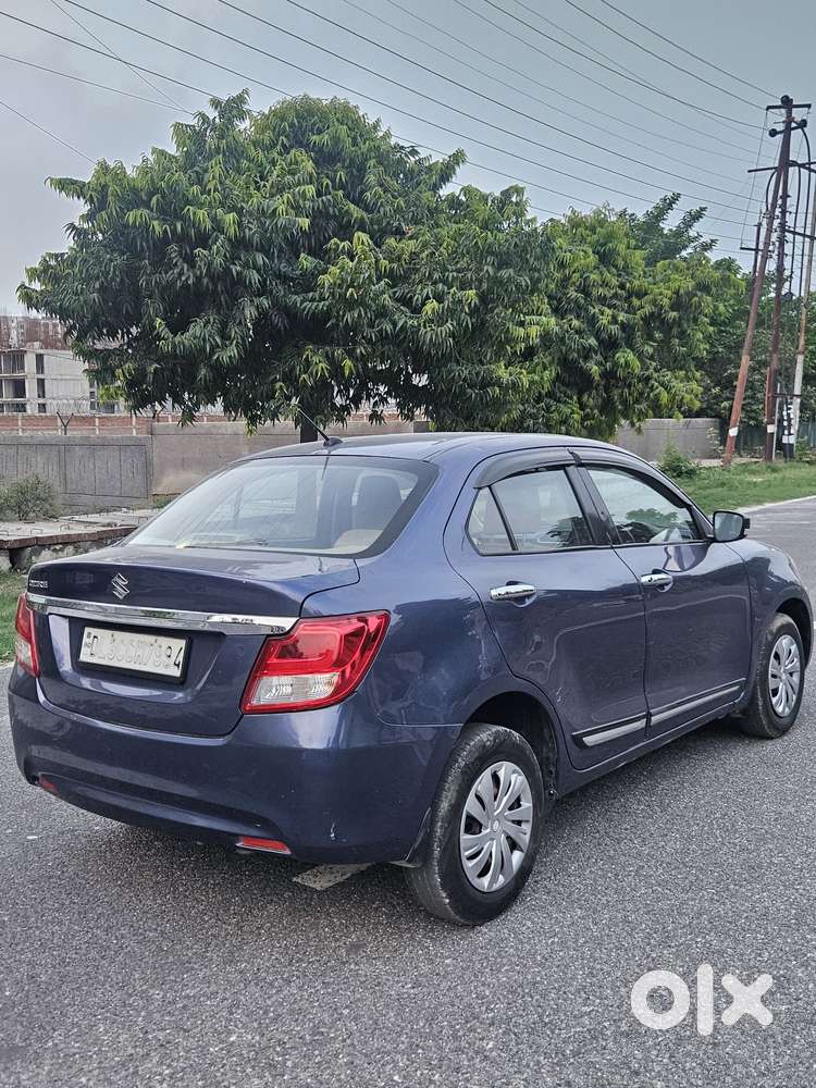 Maruti Suzuki Swift Dzire Vxi Optional, 2017, Petrol
