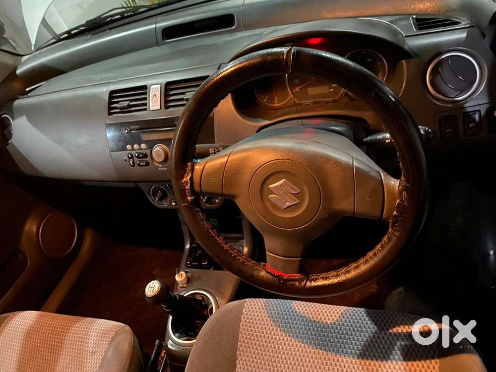 Swift Dzire Maruti 2010
