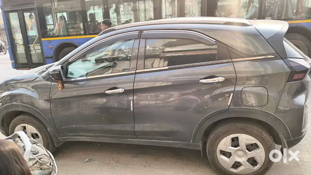 Tata Nexon Smart Plus Petrol/cng 2025