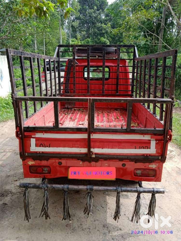 Mahindra Marazzo M4, 2020, Diesel