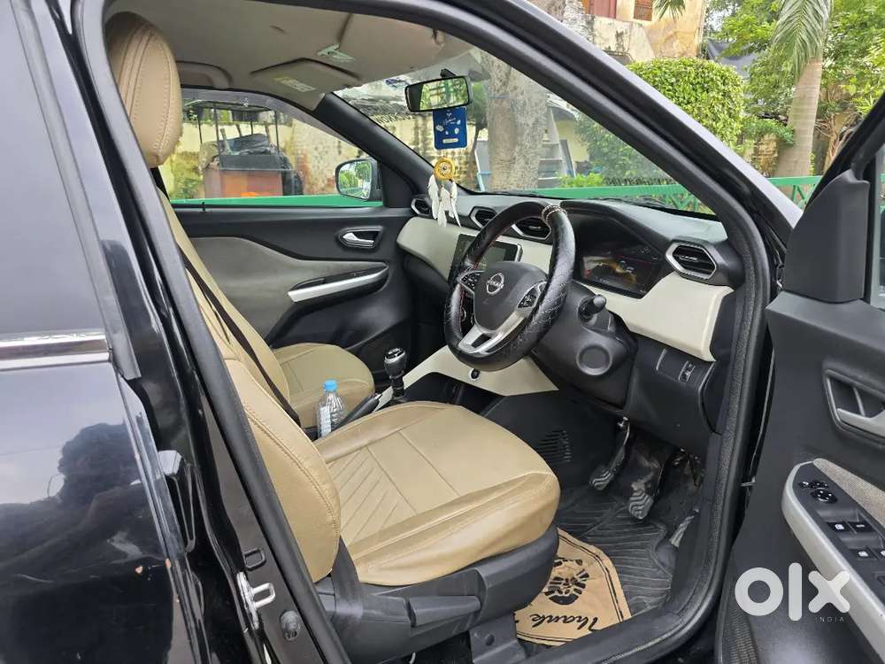 Nissan Magnite Xv Mt  Petrol  92,000 Km  Dec 2022  Up32