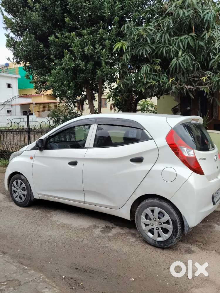 Hyundai Eon Magna 2014 Car