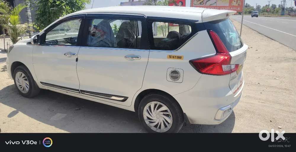 Maruti Suzuki Ertiga 2024 Cng & Hybrids 86000 Km Driven