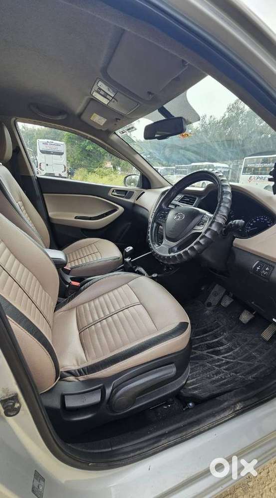 Hyundai I20 Asta (o) 1.2 Mt, 2015, Petrol