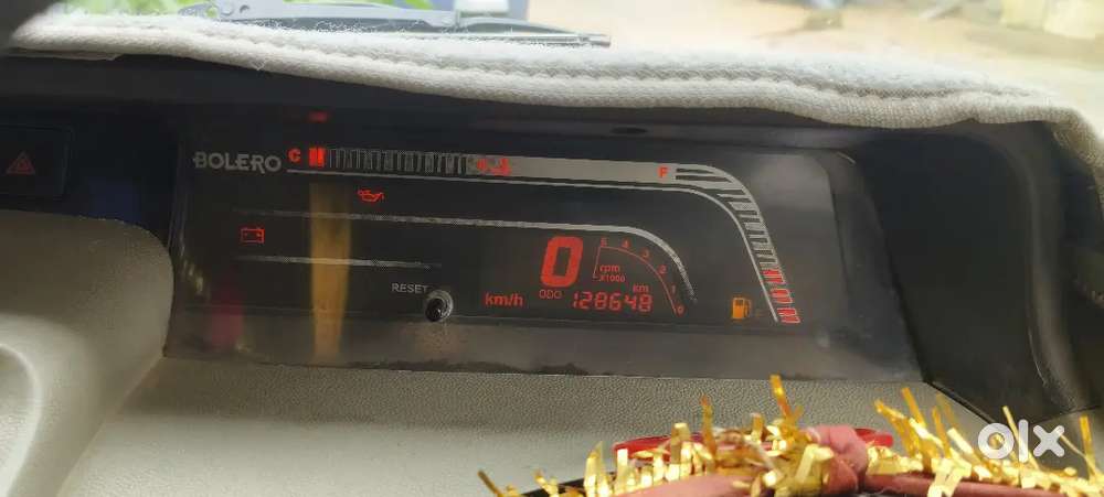 Mahindra Bolero 2.5 Xl 9 Str  2014 .