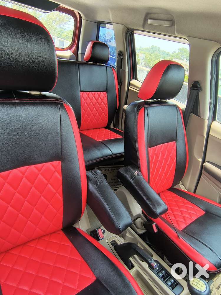 Mahindra Tuv 300
