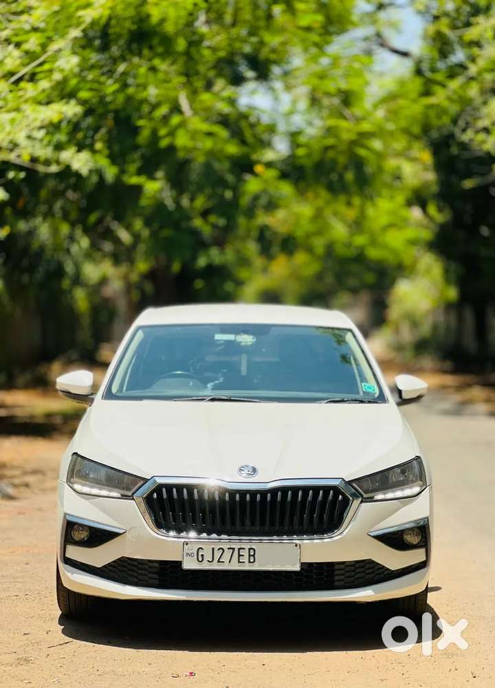 Skoda Slavia Ambition 1.0l Tsi Mt, 2022, Petrol