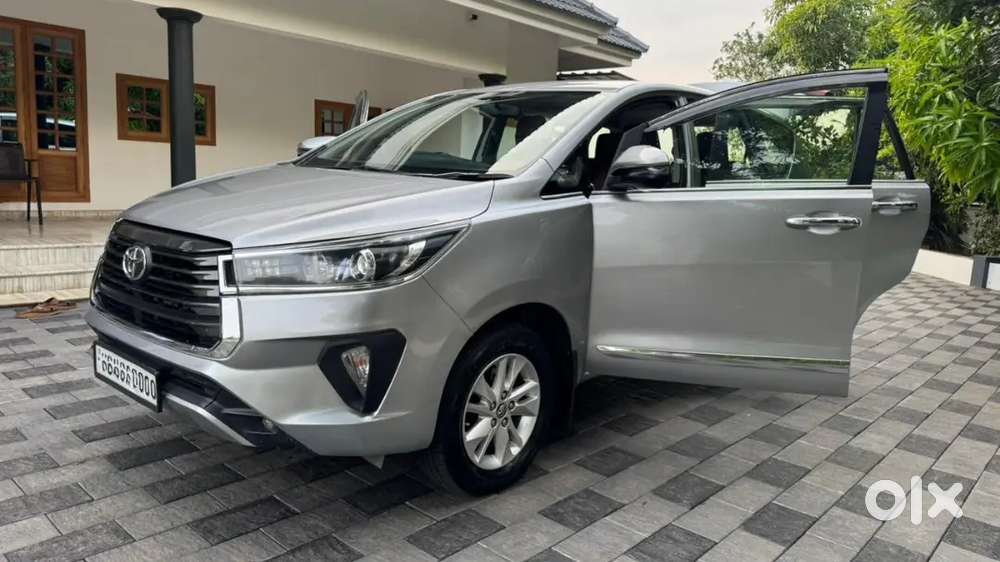 2019 Innova Crysta 2.4v Manual Single Owner Low Kilometres