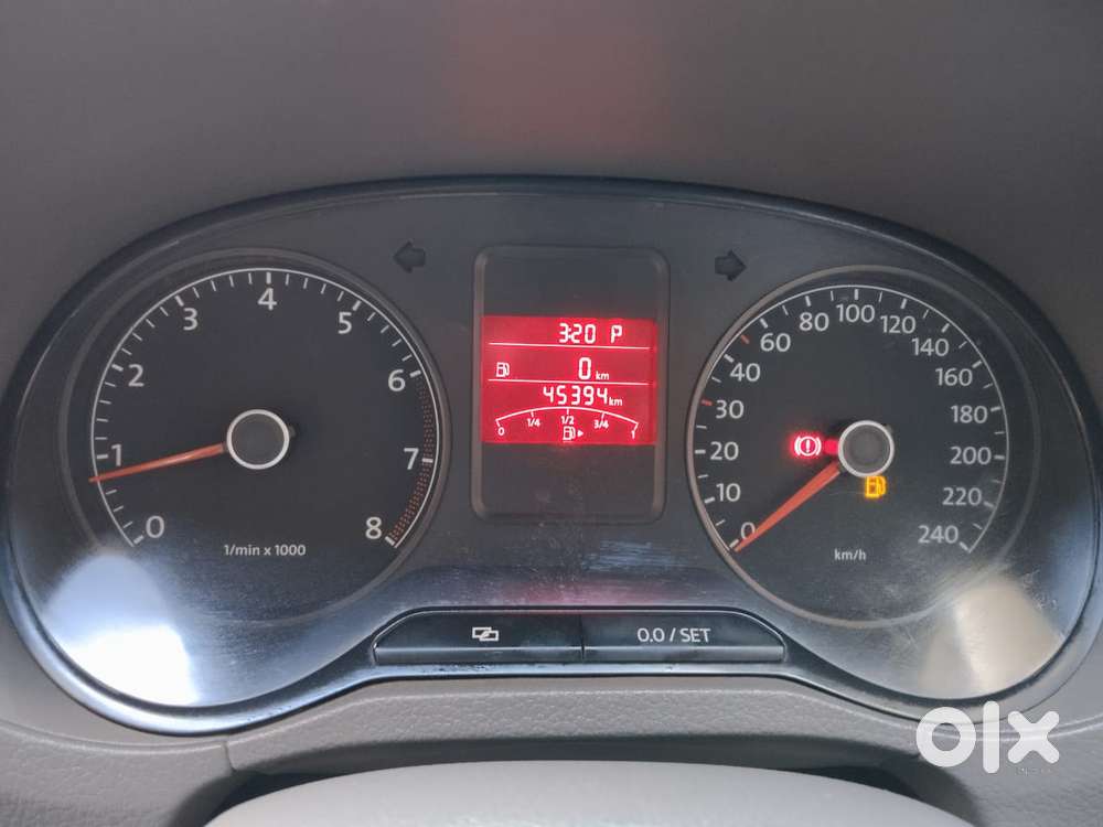 Volkswagen Vento 1.2 Tsi Highline At, 2011, Petrol