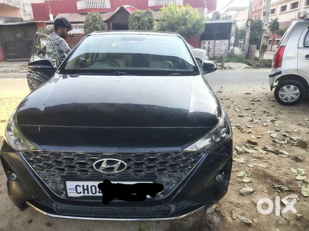 Hyundai Verna 2022 Petrol 66300 Km Driven