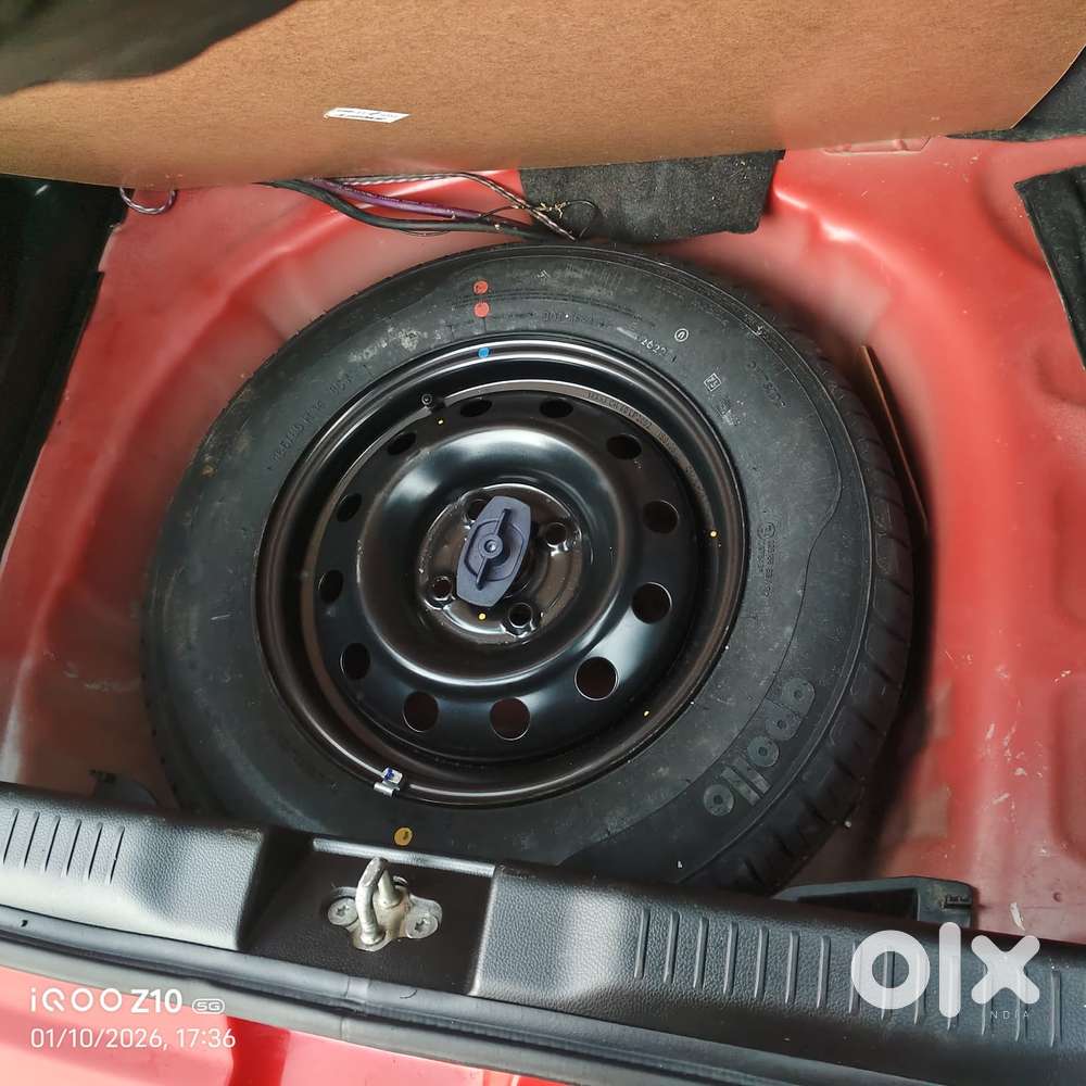 Maruti Suzuki Swift 1.2 Vxi (o), 2022, Petrol