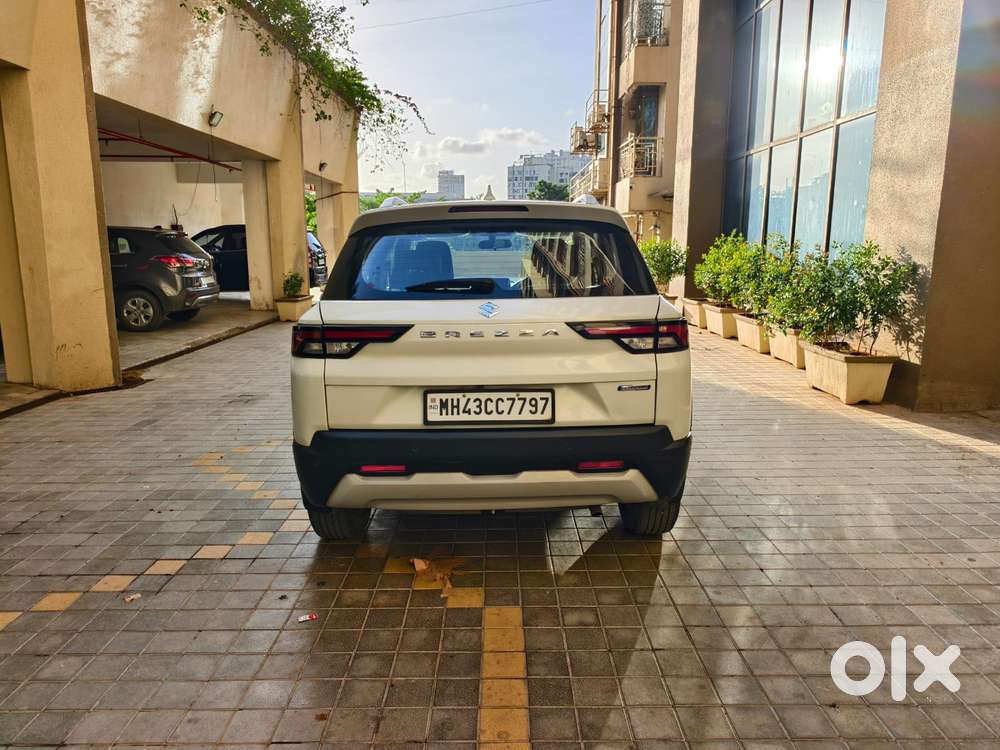 Maruti Suzuki Brezza 1.5 Zxi Smart Hybrid, 2022, Petrol