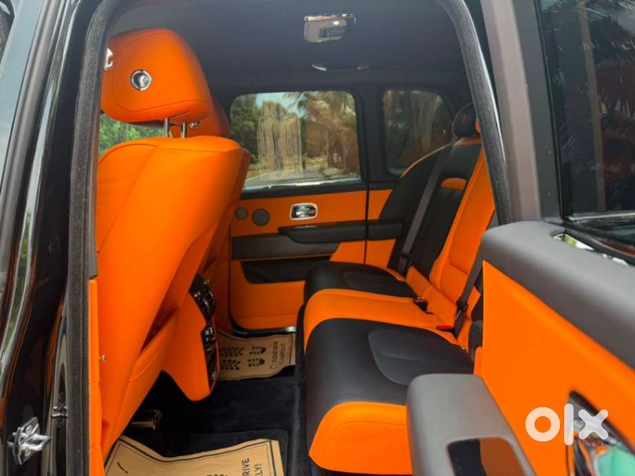 Rolls-royce Cullinan, 2025, Petrol