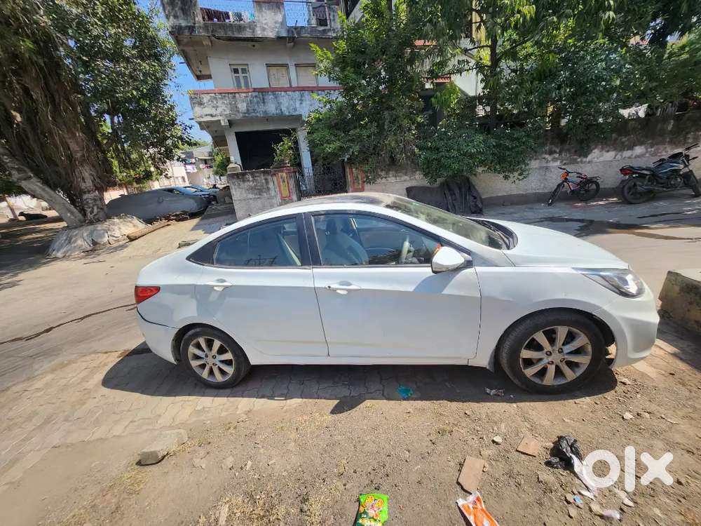 Hyundai Verna 1.6 Sx 2012