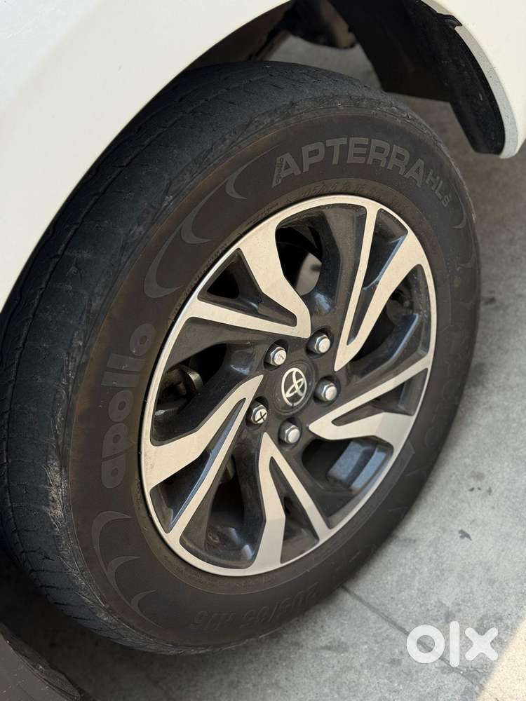 Toyota Innova Crysta 2.4 V 7 Str, 2023, Diesel