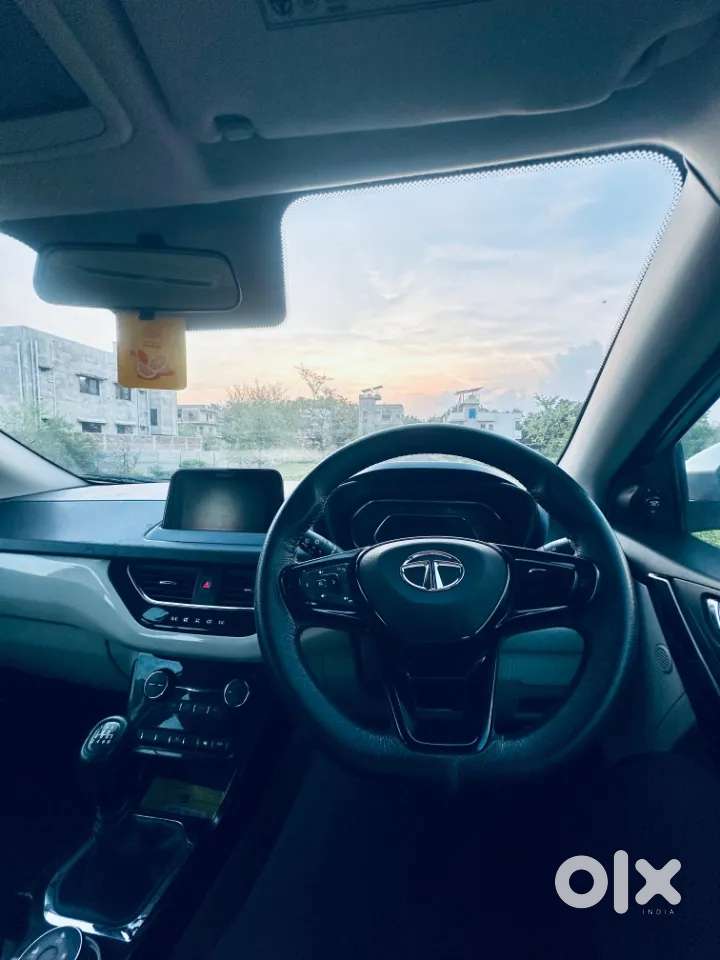 Tata Nexon 1.2 Revotron Xz Plus, 2021, Petrol