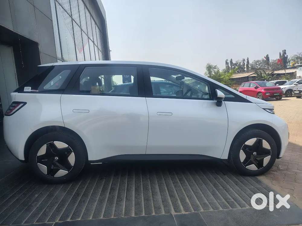 Mg Windsor Ev 2026 Electric 100 Km Driven