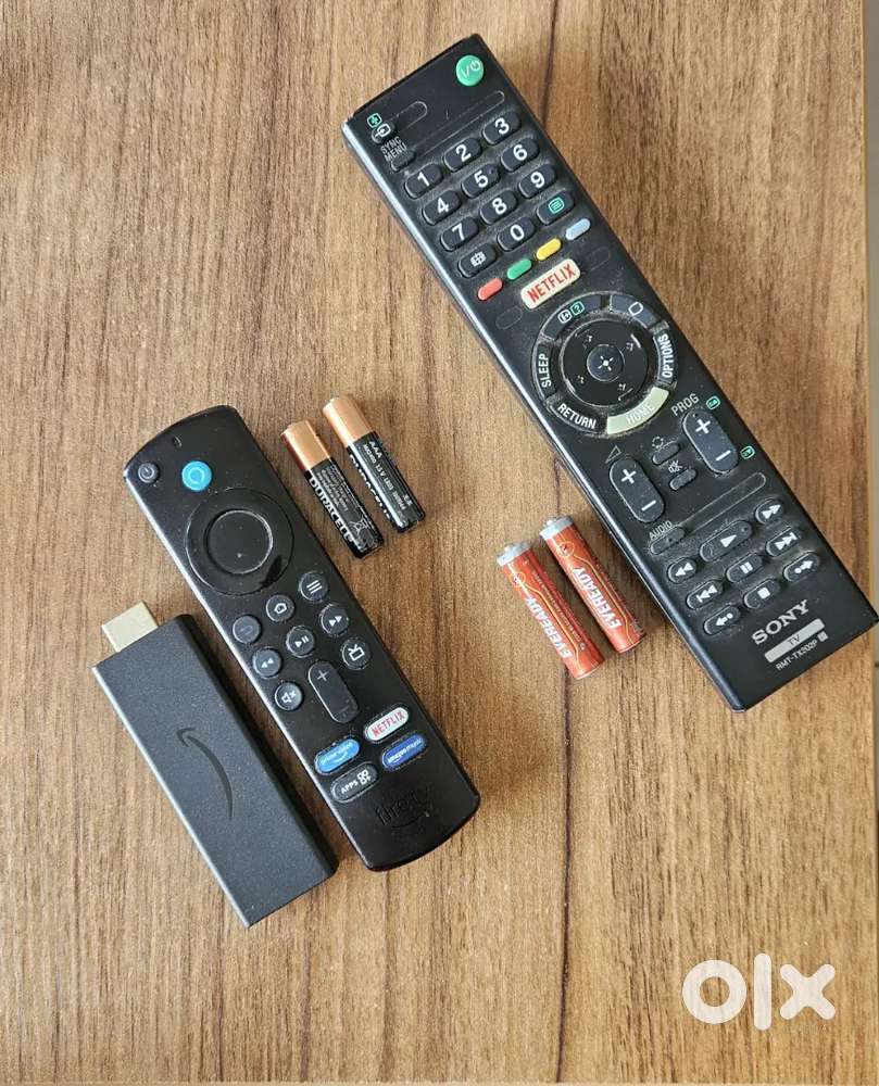 Sony Bravia 32 inch TV & Amazon FireTV stick - both in PERFECT