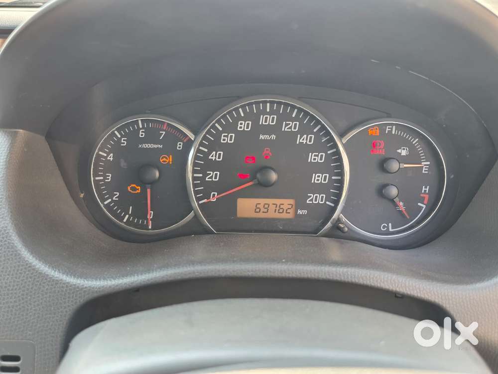 Maruti Suzuki Swift Vxi + Manual, 2010, Petrol