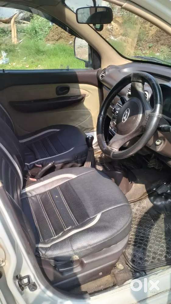 Hyundai New Santro 2011 Petrol