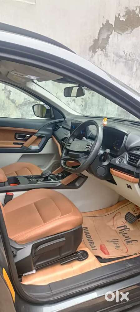 Tata Safari Adventure Plus At