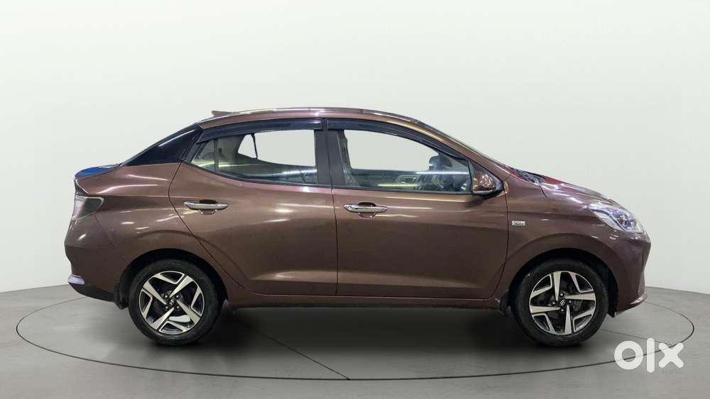 Hyundai Aura Sx Plus Automatic, 2020, Petrol