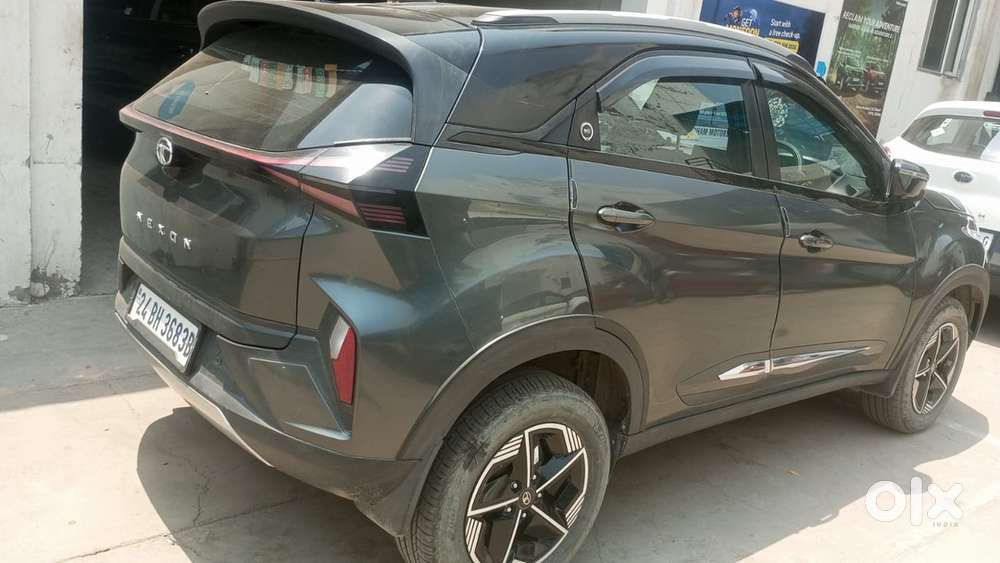 Tata Nexon Petrol 2024 Automatic