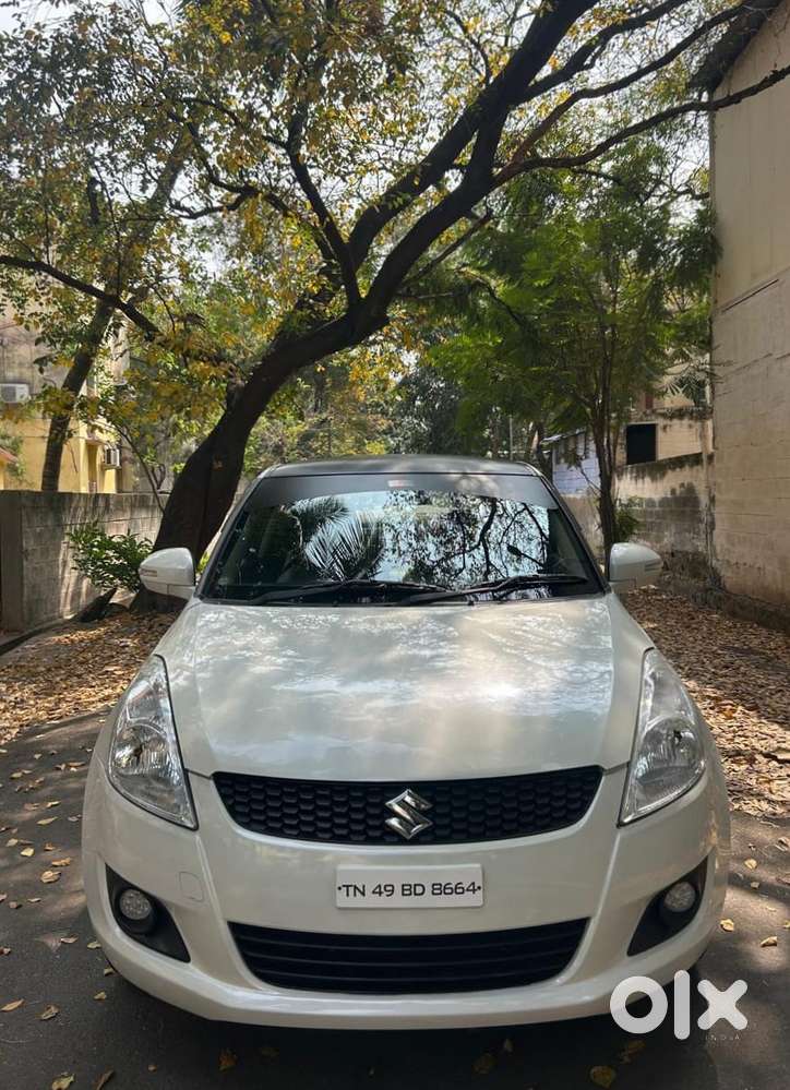 Maruti Suzuki Swift Zxi, 2015, Petrol