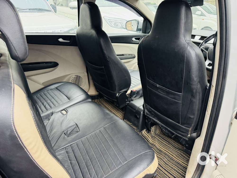 Renault Triber Rxz, 2019, Petrol
