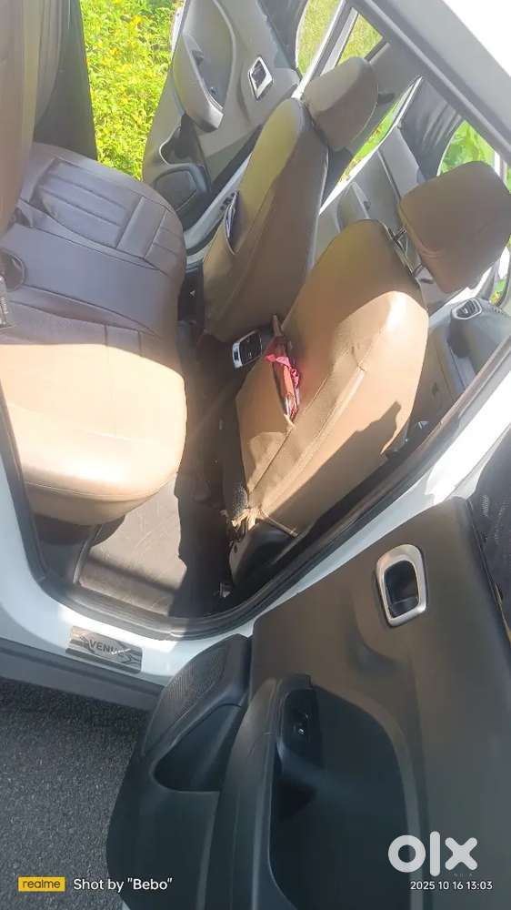 Hyundai Venue 2020 Diesel 121210 Km Driven