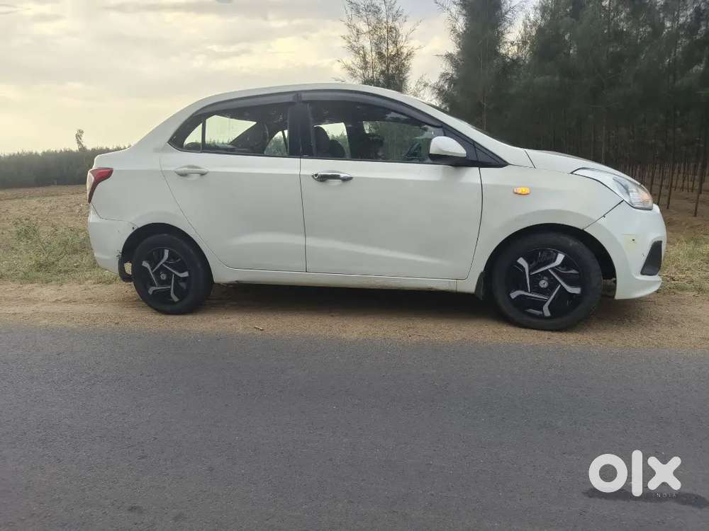 Hyundai Xcent Diesel Manual 2015