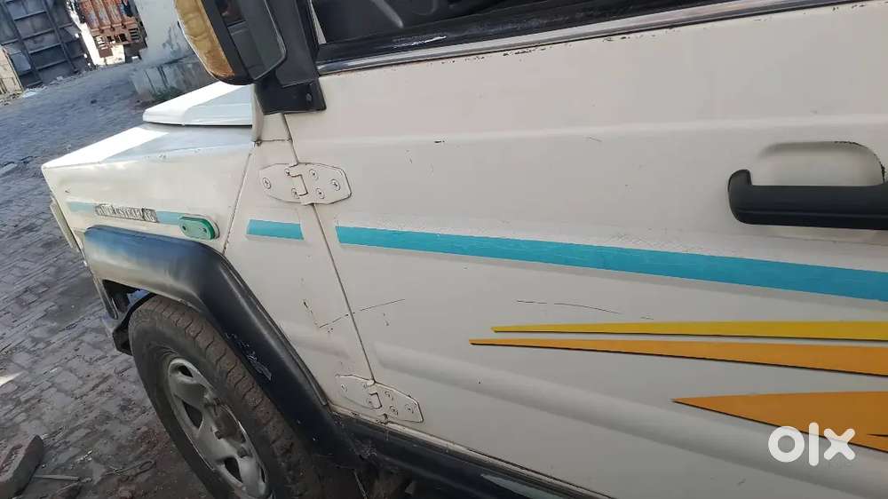 Force Motors Trax 2012 Model