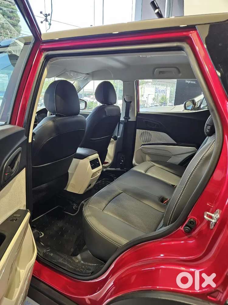 New Carmahindra Xuv 3xo Petrol 2025