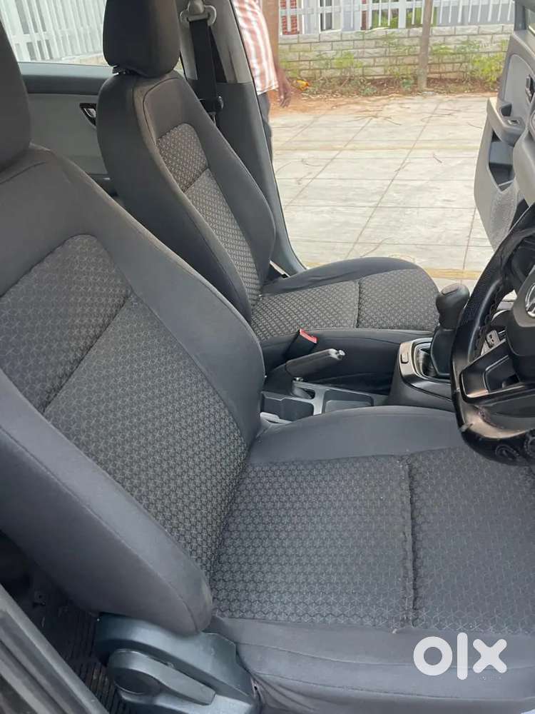 Tata Altroz 2020