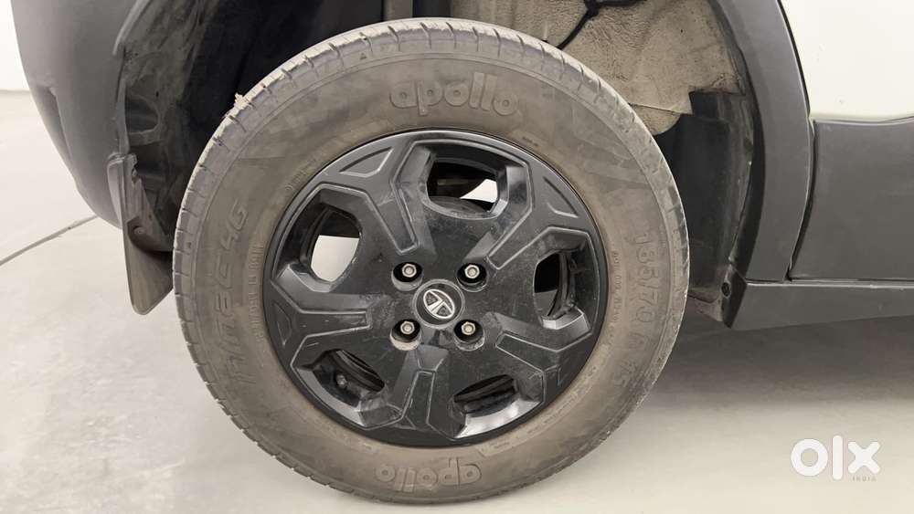 Tata Punch Accomplished Amt, 2023, Petrol