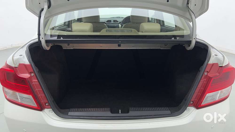 Maruti Suzuki Dzire 1.2 Vxi, 2019, Petrol