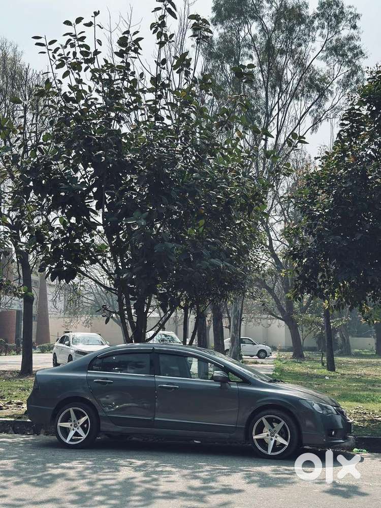 Reliable Honda 2010 Car