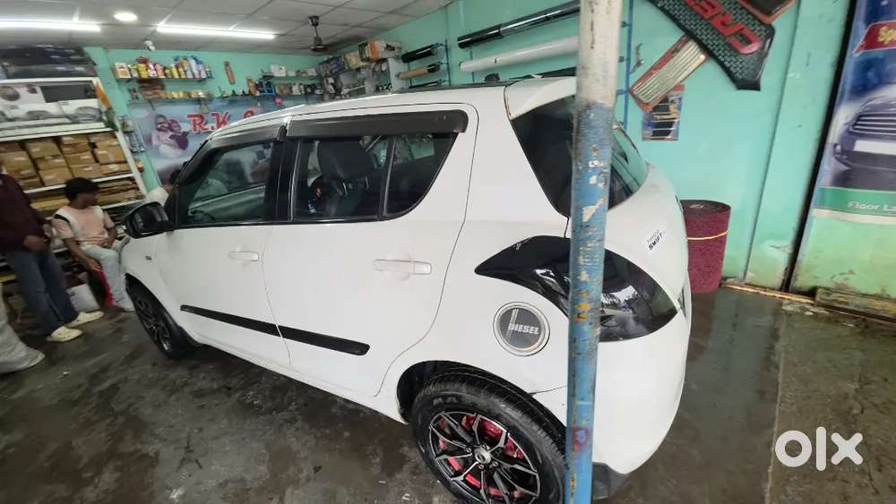 Maruti Suzuki Swift 2016