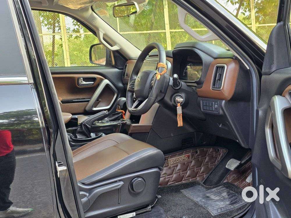 Mahindra Scorpio N Z8 Select Diesel At 2wd 7-seater, 2025, Diesel
