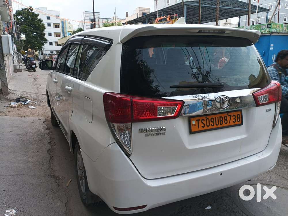 Toyota Innova Crysta 2018